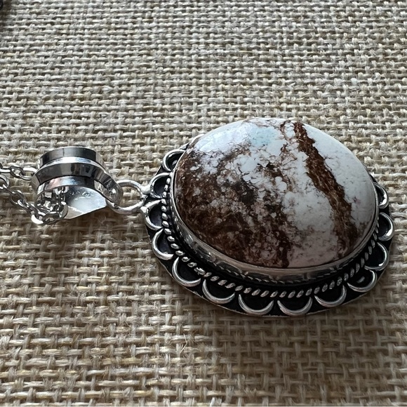 New Wild Horse Jasper Stone Silver Overlay Pendant Necklace - Picture 3 of 4